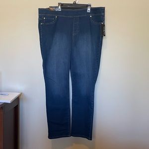 Kim Rogers curvy pull on jeans